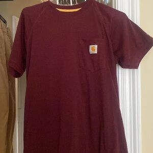 Mens carhart tshirt size medium.